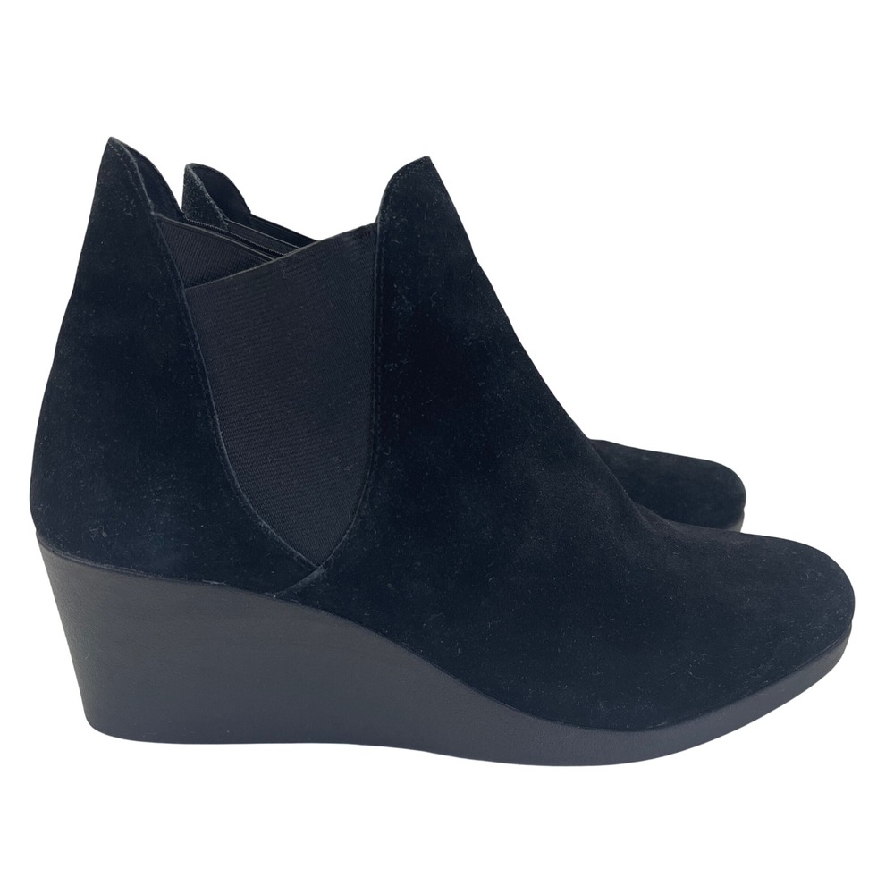 Crocs Leigh Wedge Chelsea Boots Womens 11 Black Suede Ankle Booties 205338